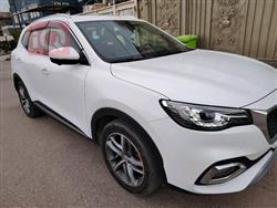 MG HS